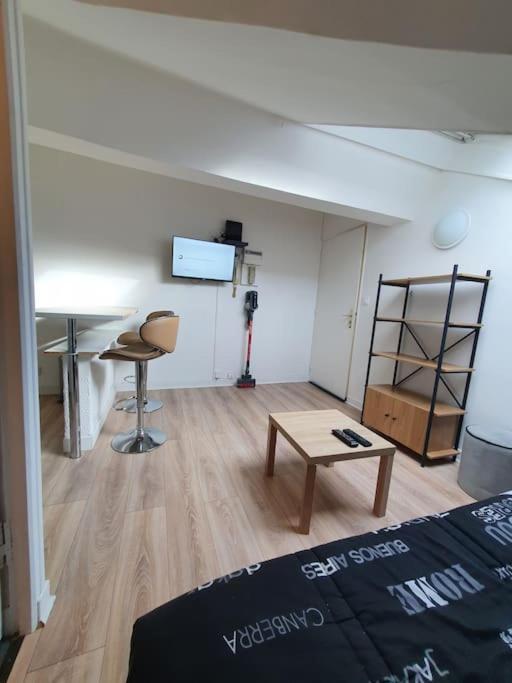 Apartament Le Studio Du Moulin Charleville-Mézières Zewnętrze zdjęcie