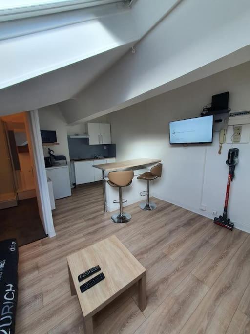 Apartament Le Studio Du Moulin Charleville-Mézières Zewnętrze zdjęcie